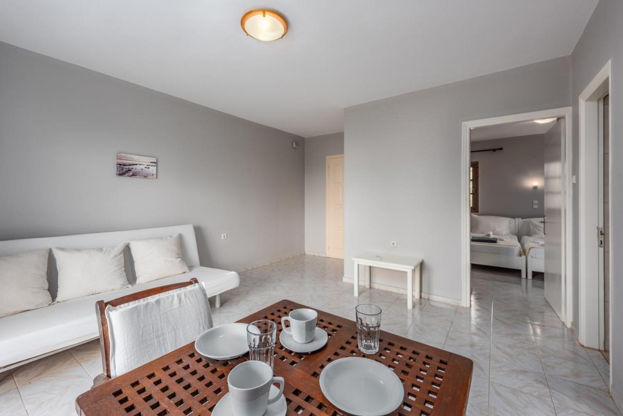 Albouro Seafront Hotel 3*