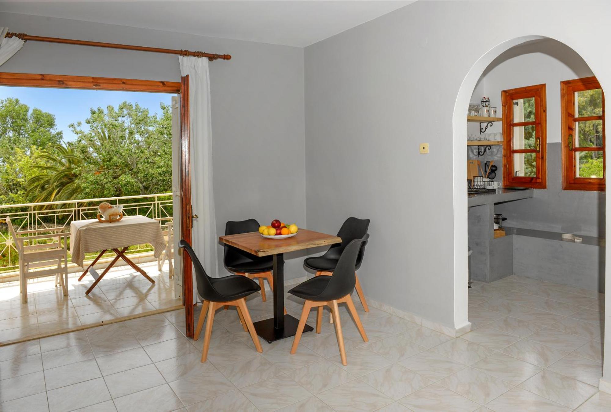 Albouro Seafront Hotel 3*
