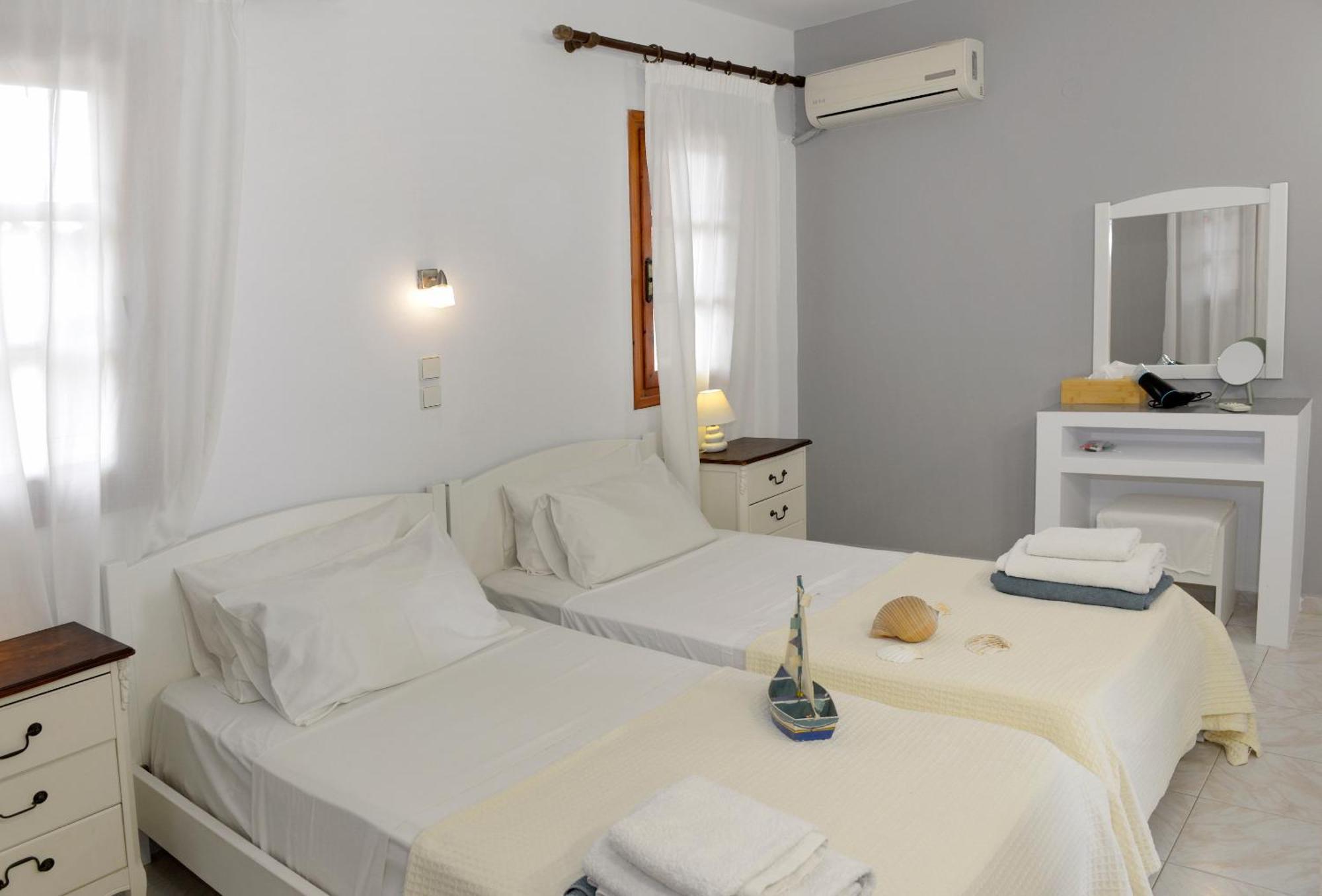 Albouro Seafront Hotel