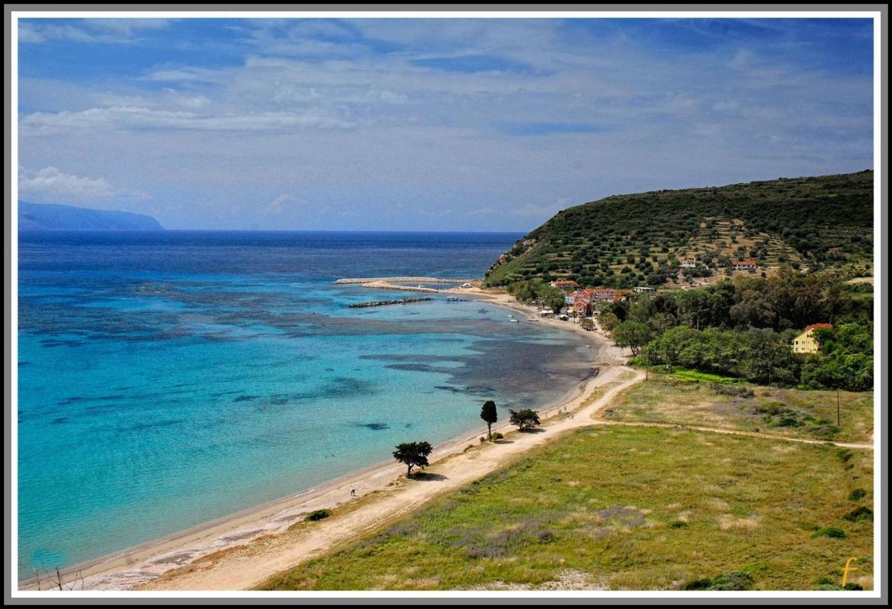 Hotel Albouro Seafront 3*
